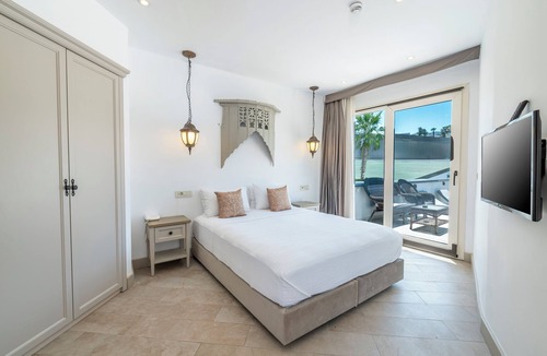 Golturkbuku Hotel | Elista Hotel & Spa