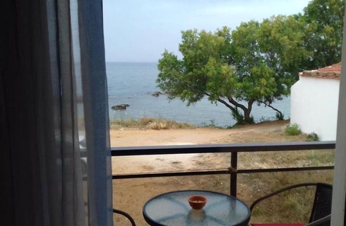 Nea Chora Apartment | Elita beachfront