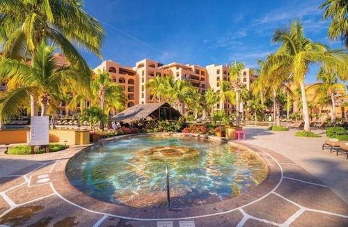 Loreto Villa | Elite Oceanfront Penthouse - 2 Bed 3 Bath: Danzante Bay: TPC Golf Course