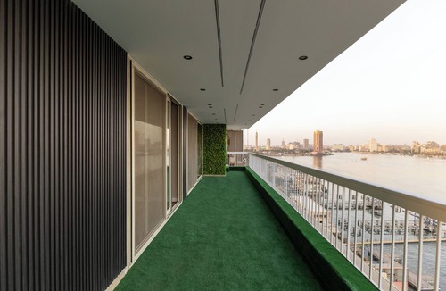 Oula Apartment | ELITE Premium 4BR Nilefront Apartment