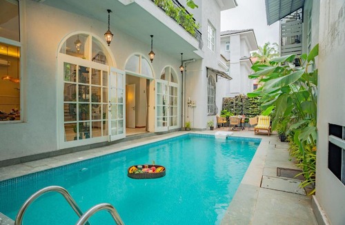 Gauravaddo Villa | ELIVAAS 5 BHK Pet Friendly with Pvt Pool - Villa Vacasa