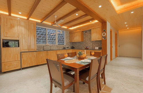 Kumarhatti Villa | ELIVAAS Bask and Blessings Meadows 3BHK