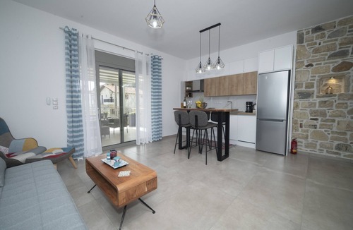 Pitsidia Apartment | Elixrysos Apartment 2