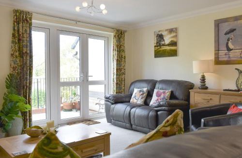 Bampton House | Elizabeth House