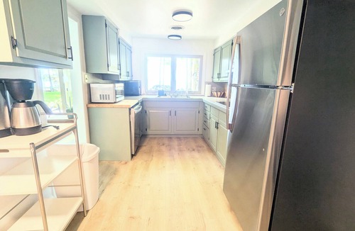 Williamsburg House | Elk Edge Lakefront Charm Dock & Torch Sandbar 20 min Horse Shows 10 min