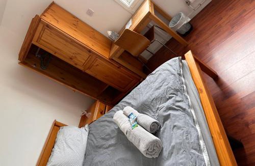 Prince's Bed & Breakfast | Elkington Point