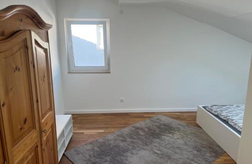 Plankstadt Apartment | Ellas Room