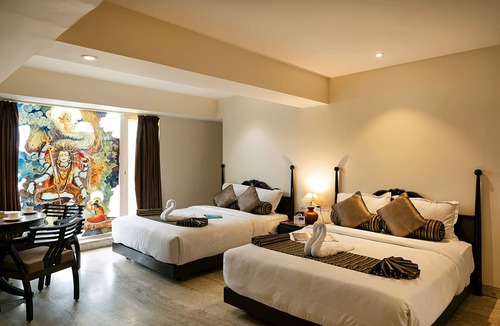 Rishikesh Hotel | EllBee Ganga View