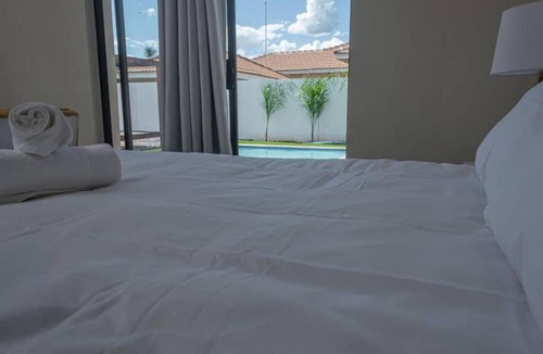 Gaborone Villa | Ellen Topo