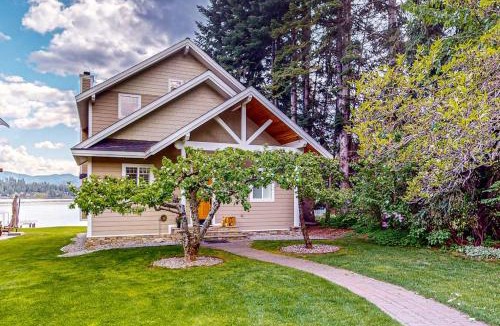 East Hope House | Ellisport Bay House (Main Home & Studio)