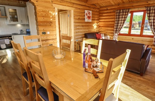 Castle Bytham Cottage | Elm Lodge