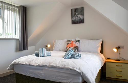 Herne Bay House | Elm - Uk11991