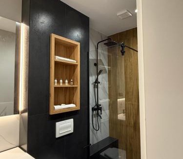 Craiova Apartment | Elmax Aparthotel