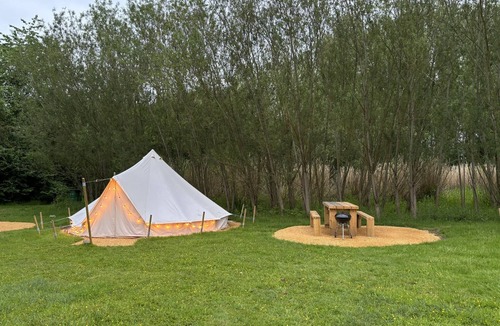 Cutnall Green Apartment | Elmbridge Farm Birch Bell Tent