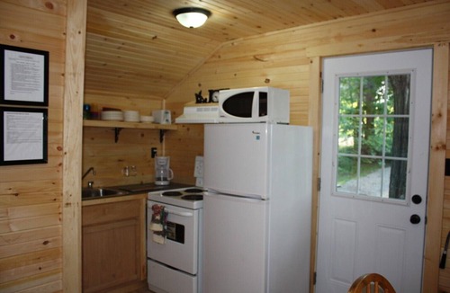 Windermere Cottage | Elmdale Cottage - In the heart of Muskoka