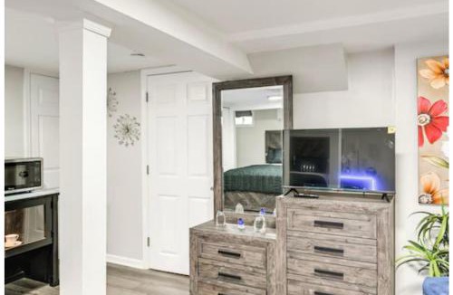 Floral Park House | Elmont Escape Studio