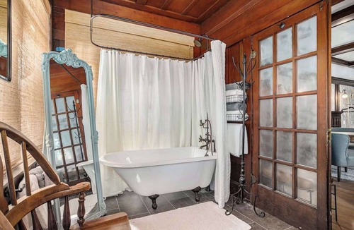 Upper Telegraph House | Elmwood House Berkeley