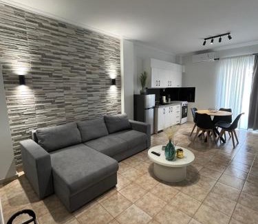 Polygyros Apartment | Elonia Apartment