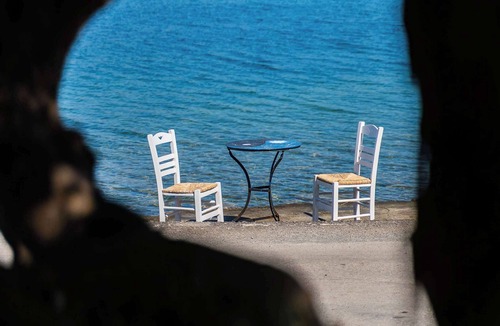 Elounda Apartment | Elounda Beachfront Nest, Stunning Escape in Crete