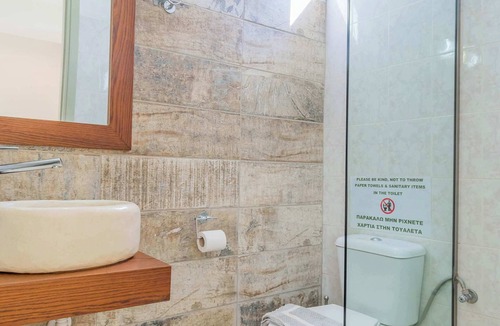 Elounda Apartment | Elounda Beachfront Nest, Stunning Escape in Crete