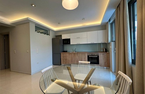 Nidri House | Elpida Luxury Apartments & Suites