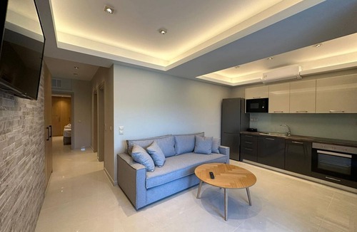 Nidri House | Elpida Luxury Apartments & Suites