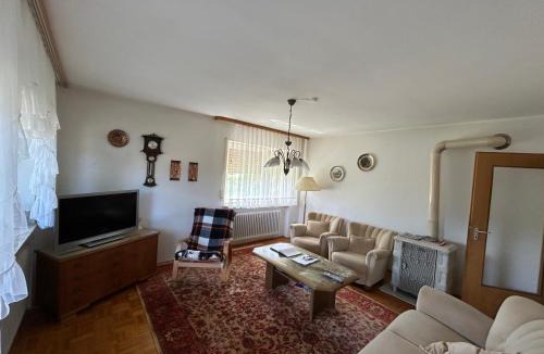 Warmensteinach Apartment | Elsa's Waldnest-Nähe Fichtelsee