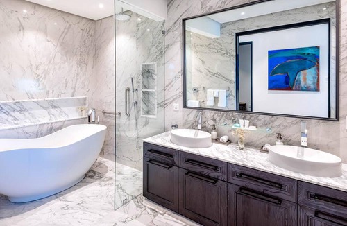 Sandy Lane House | Elsewhere is an exceptionally beautiful villa that sprawls on the Sandy Lane Estate