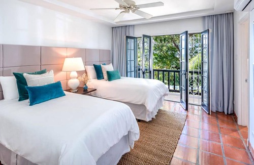 Sandy Lane House | Elsewhere is an exceptionally beautiful villa that sprawls on the Sandy Lane Estate