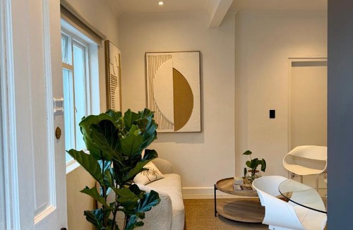 Cape Town Hotel | Elsewhere