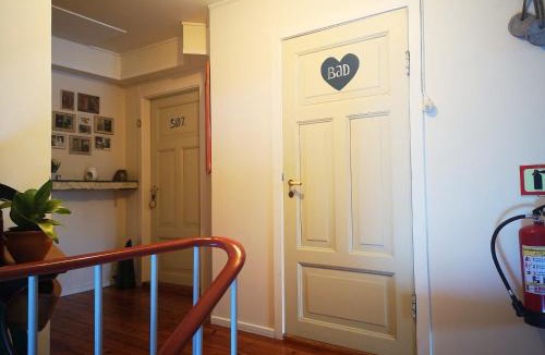 Breim Bed & Breakfast | Elvebakk Bed & Breakfast