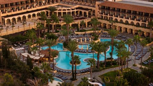 Paphos Resort | Elysium
