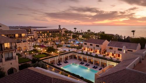 Paphos Resort | Elysium