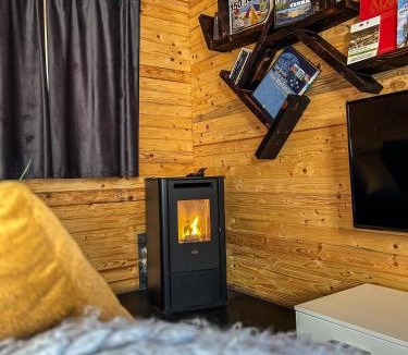 Mehadia Cabin | Elysium House