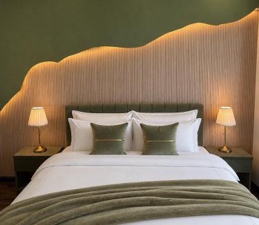 Blue Area Hotel | Elysium Tower Serviced Apartments Facing Centaurus Mall Islamabad