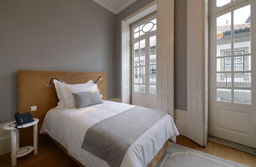 Old Town Hotel | EMAJ Guimarães Boutique Hotel