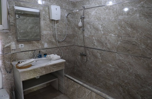 Sindirgi Hotel | Eman Termal Otel