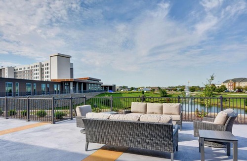 Plainfield Hotel | Embassy Suites By Hilton Plainfield Indianapolis Airport