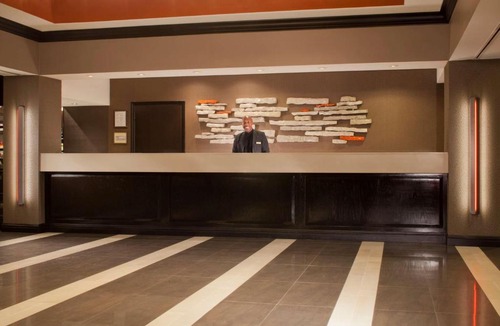 Gateway Hotel | Embassy Suites by Hilton Austin The Domain Area