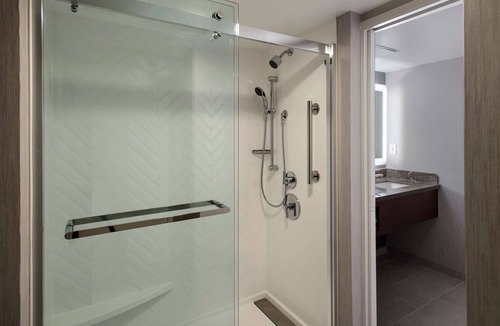 North Bethesda Hotel | Embassy Suites by Hilton Bethesda Washington DC