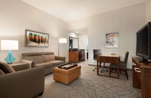 Brea Hotel | Embassy Suites by Hilton Brea North Orange County