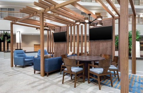 Dublin Hotel | Embassy Suites by Hilton Columbus Dublin