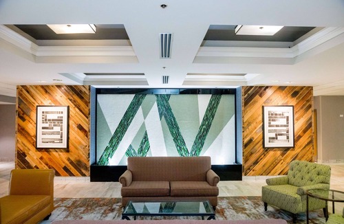 Lexington Hotel | Embassy Suites by Hilton Lexington Green