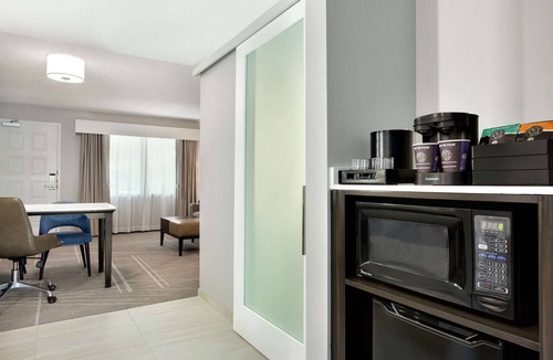 Milpitas Hotel | Embassy Suites by Hilton Milpitas Silicon Valley
