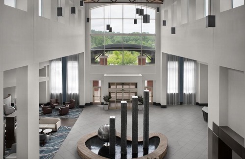 Hoover Hotel | Embassy Suites by Hilton Birmingham Hoover