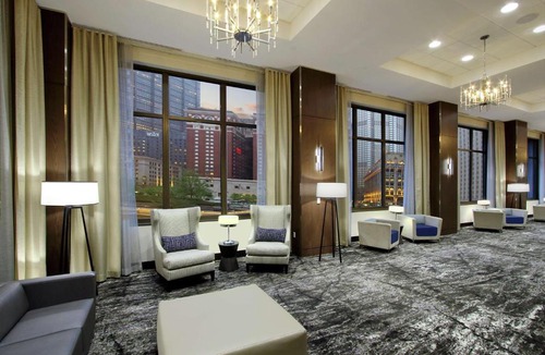 Downtown Pittsburgh Hotel | Embassy Suites Pittsburgh Downtown