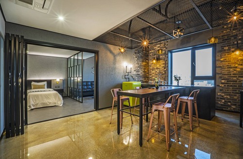Ansan Hotel | Embledon Hotel