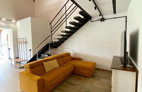 Valmontone Apartment | Emerald Apartment
