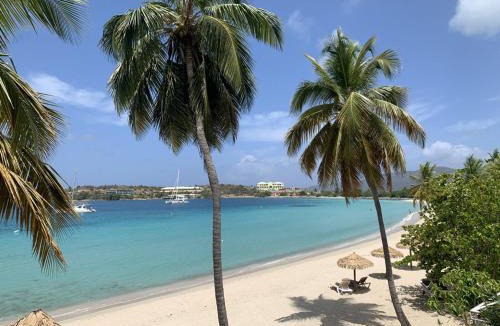Charlotte Amalie West Resort | Emerald Beach Resort