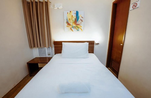 Legazpi Hotel | Emerald Boutique Hotel